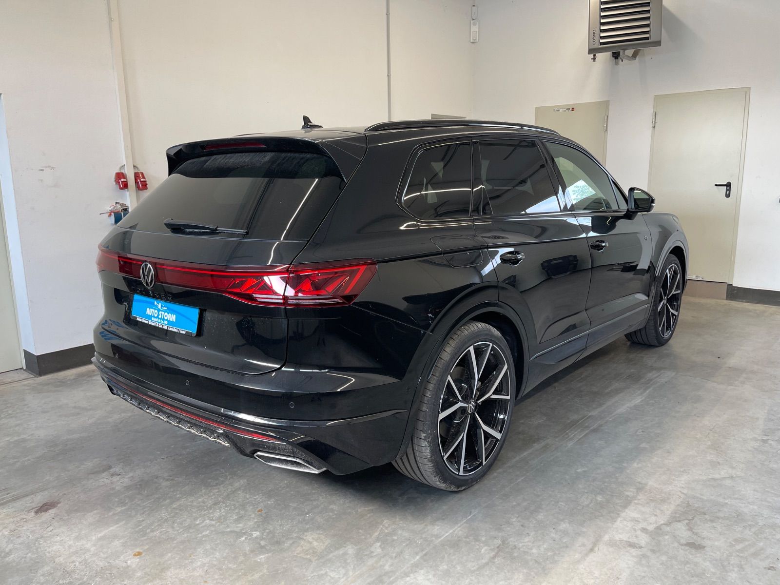 Volkswagen Touareg 3.0 V6 TDI 4Motion R-Line Final Edition
