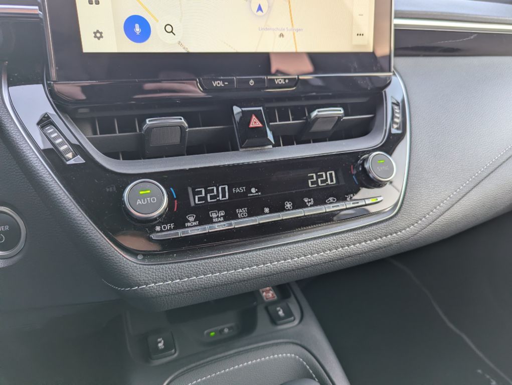 Toyota Corolla 2.0 Hybrid Touring Sports Teamplayer