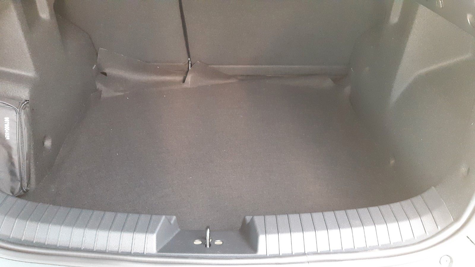 Dacia Duster HYBRID 140 - Samsaru's Car Outlet