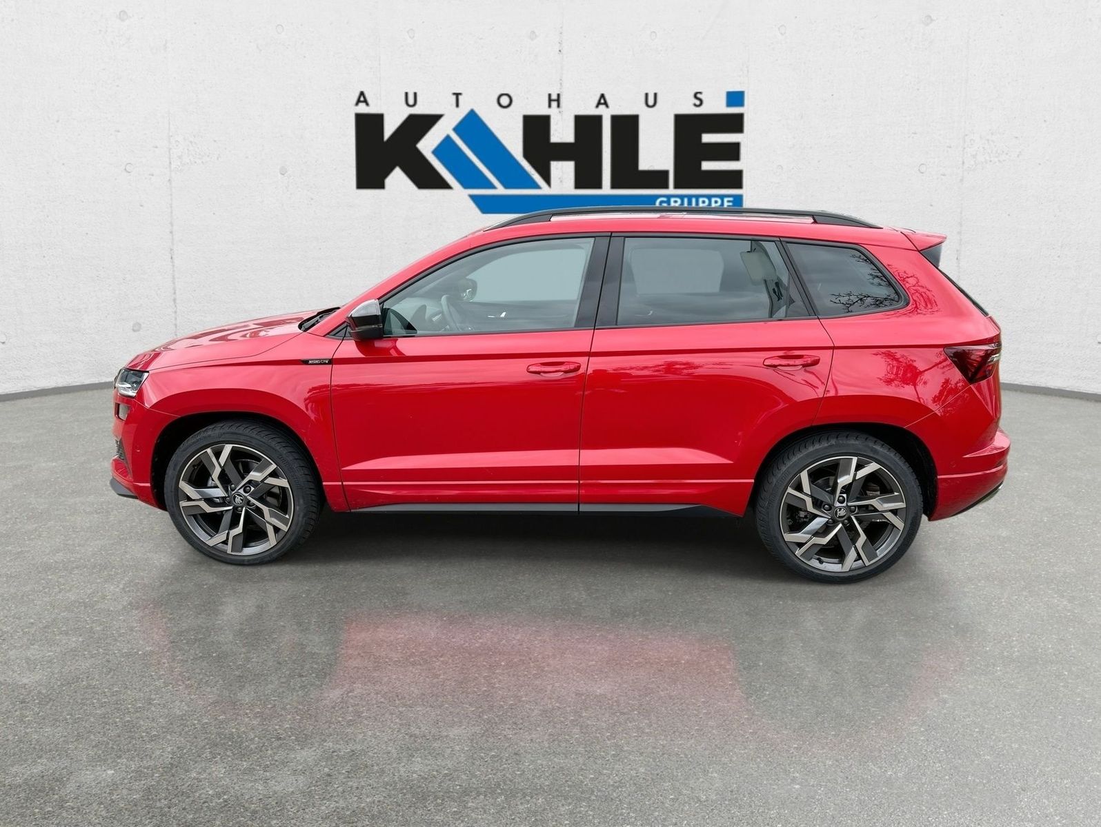 Skoda Karoq 2.0 TSI Sportline Pano Matrix ACC AHK LED