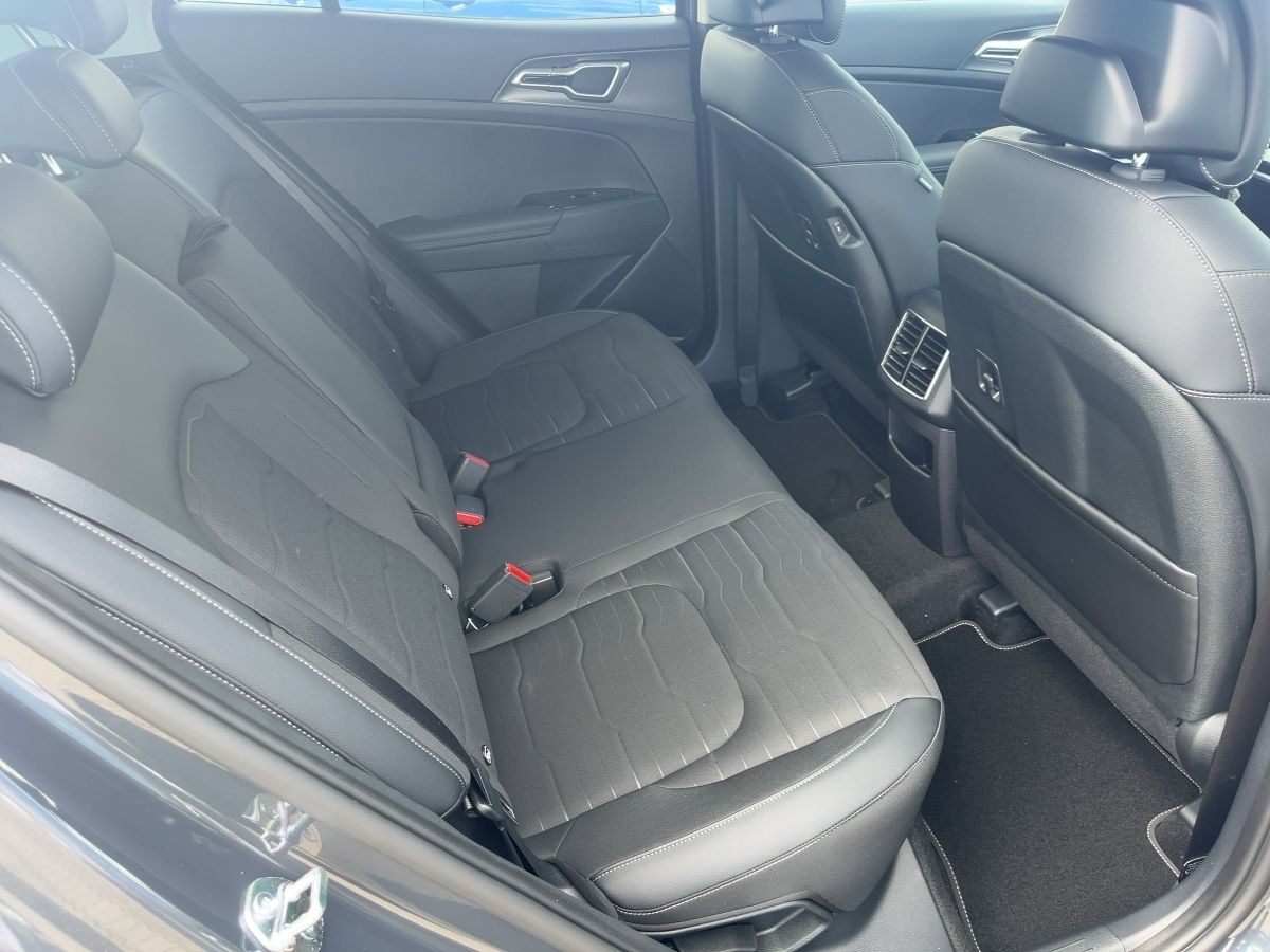 Kia Sportage 1.6T 48V VISION - Samsaru's Car Outlet