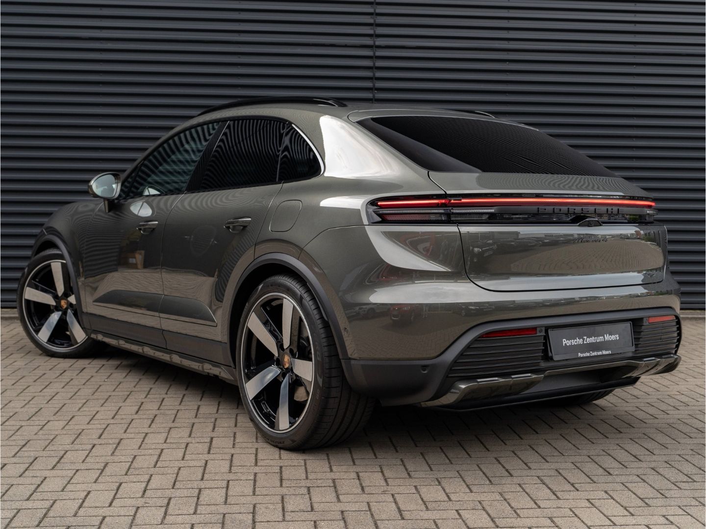 Porsche Macan 4  InnoDrive,HEADUP,MatrixLED