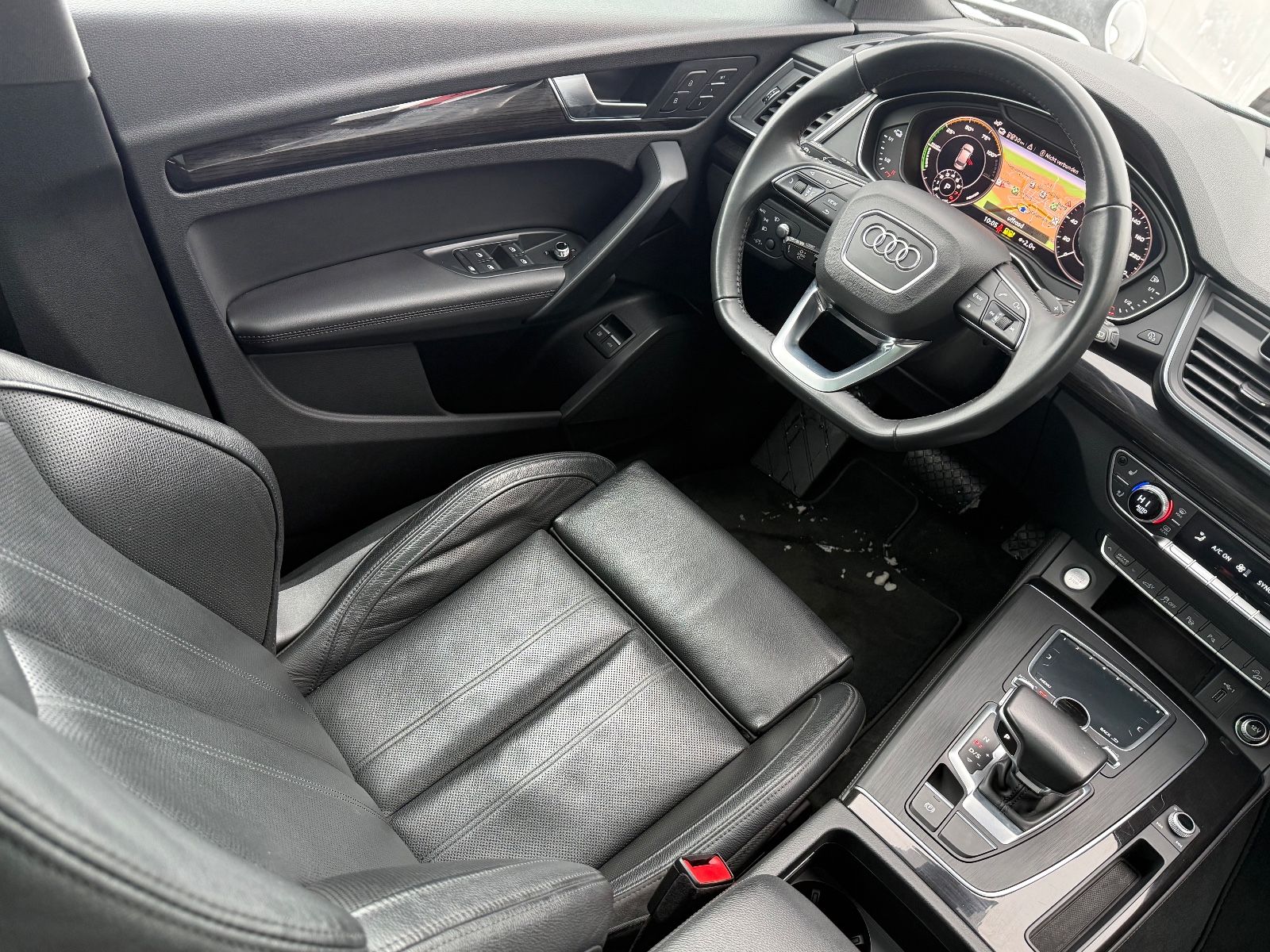 Audi Q5 50 TFSI e quattro S-Line Leder LED Automatik