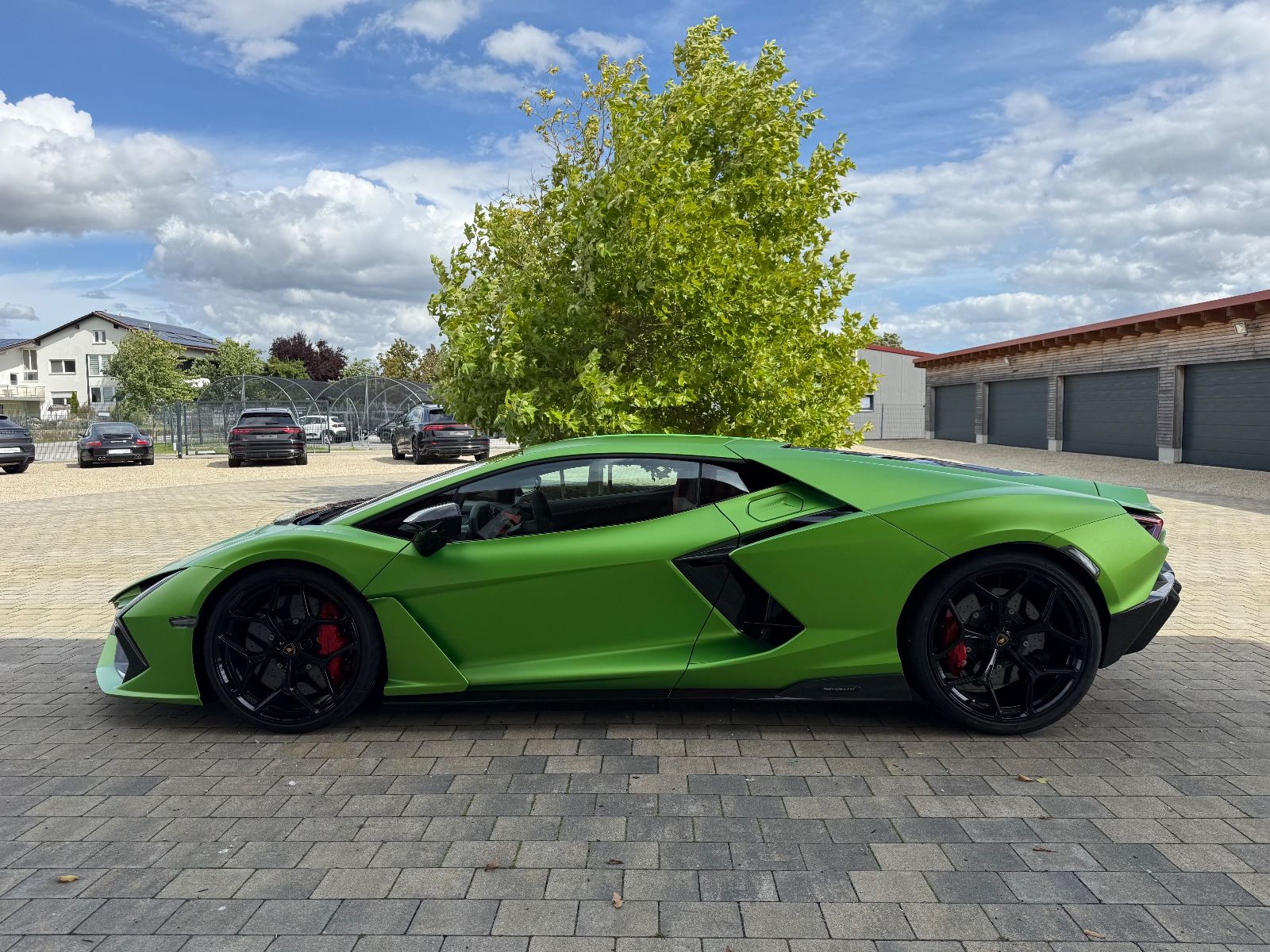 Lamborghini Revuelto 6.5 V12 HPEV#1HD#MwSt#BRD#