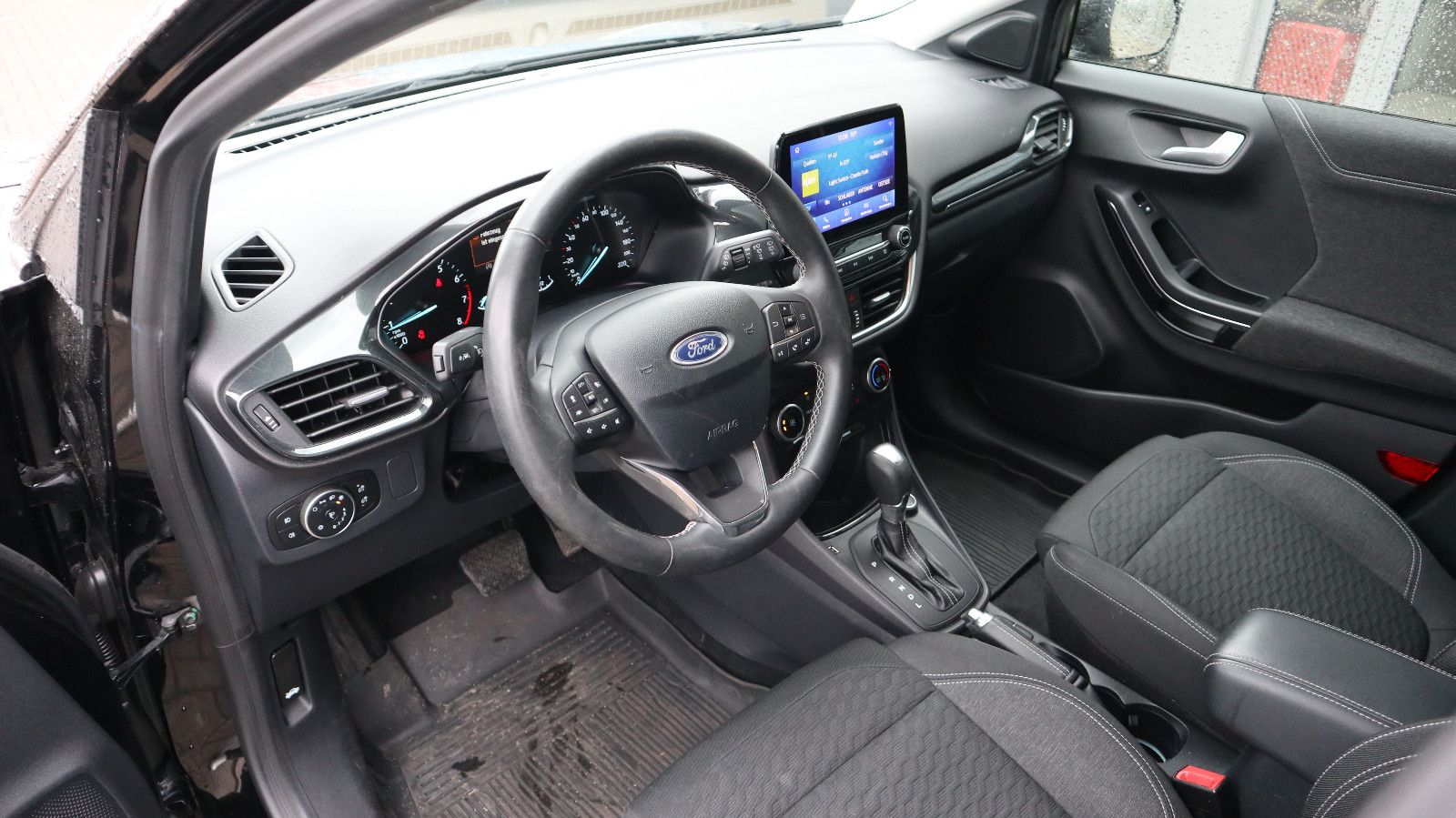 Ford Puma Titanium - Samsaru's Car Outlet