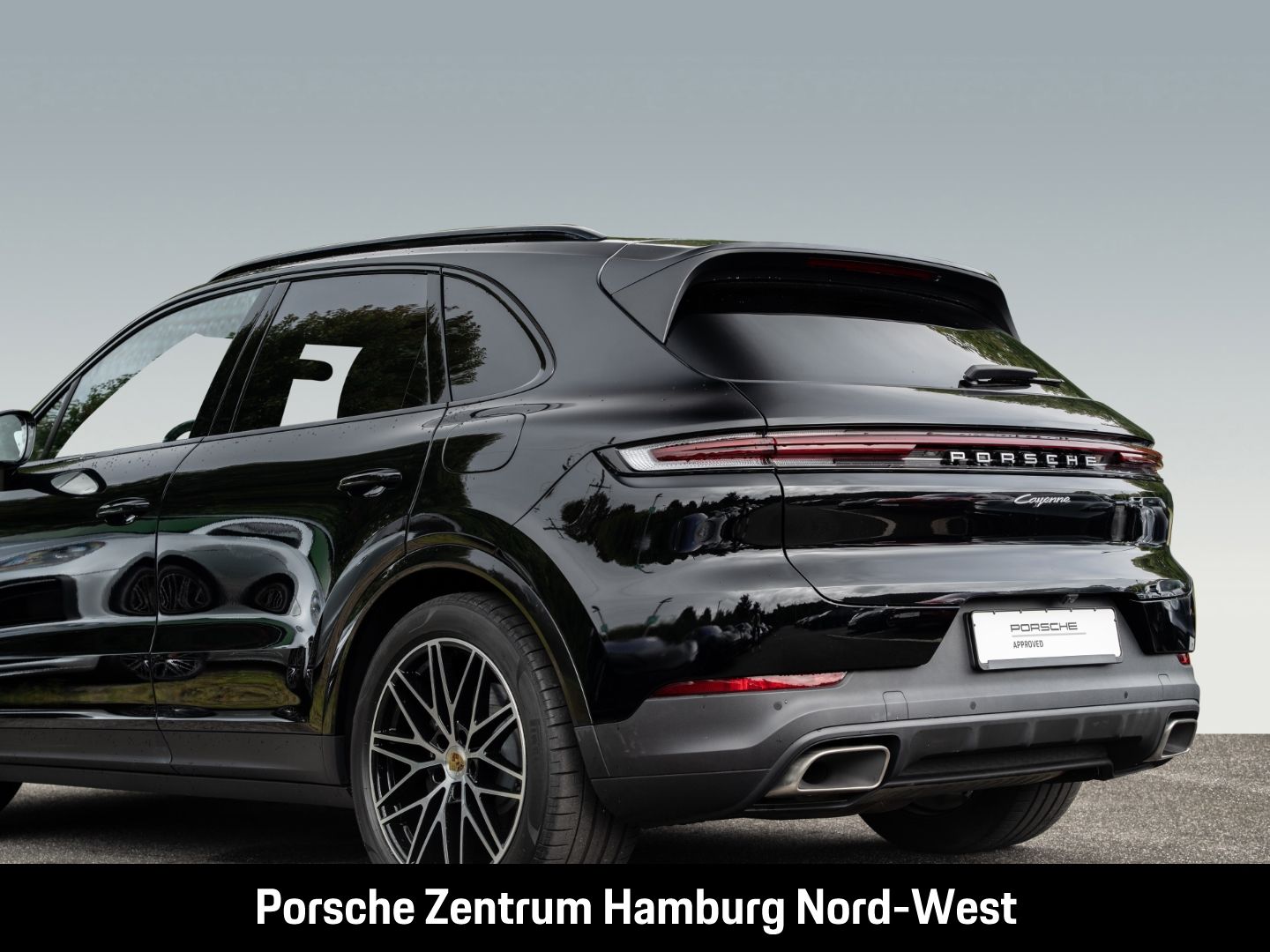 Porsche Cayenne E-Hybrid Panoramadach PASM BOSE InnoDr.