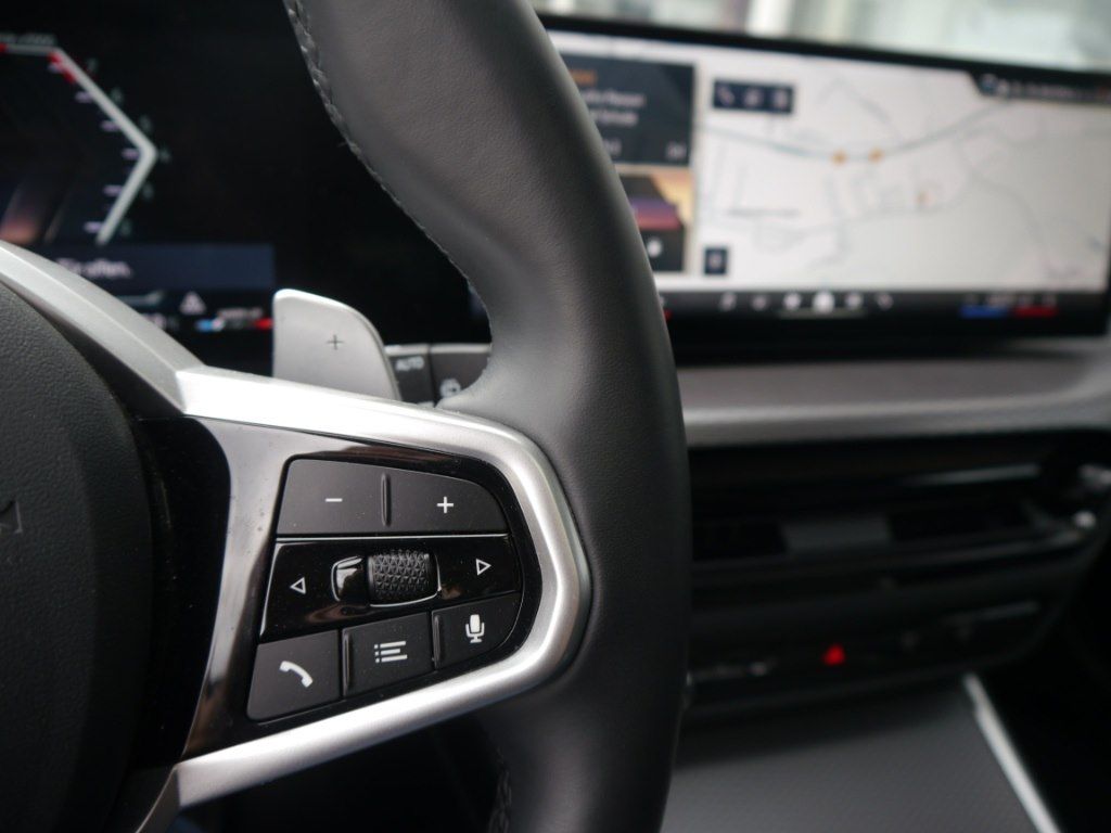 BMW 320i tour. M Sport A. +PANO+AHK+adLED+HIFI+