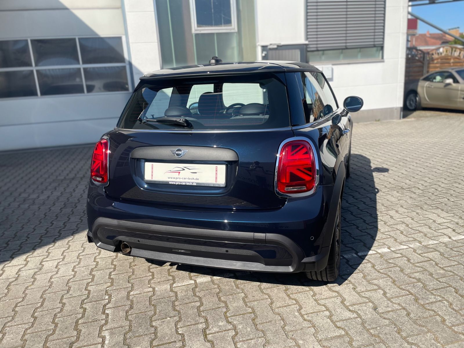MINI ONE Classic - Samsaru's Car Outlet