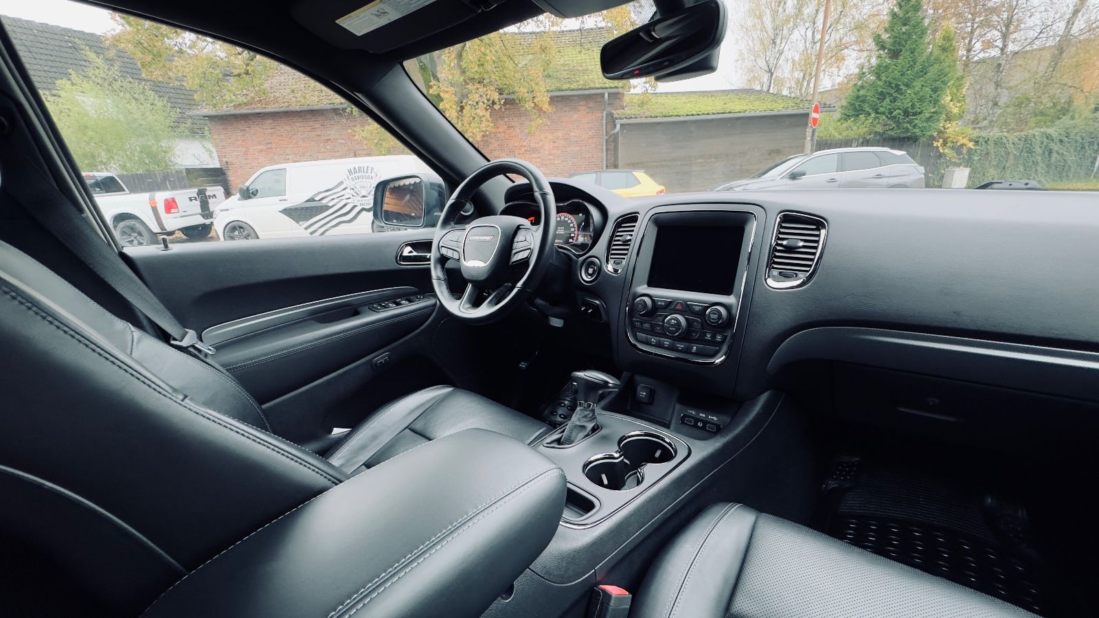 Dodge 5.7*R/T*LPG*AHK*NAVI*LED*6 SITZER*GARANTIE*VOLL