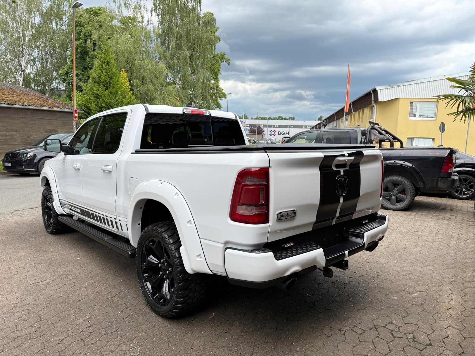 Dodge LONGHORN*LPG*DIGI-TACHO*12"RADIO*OFFROAD*AHK*NAV