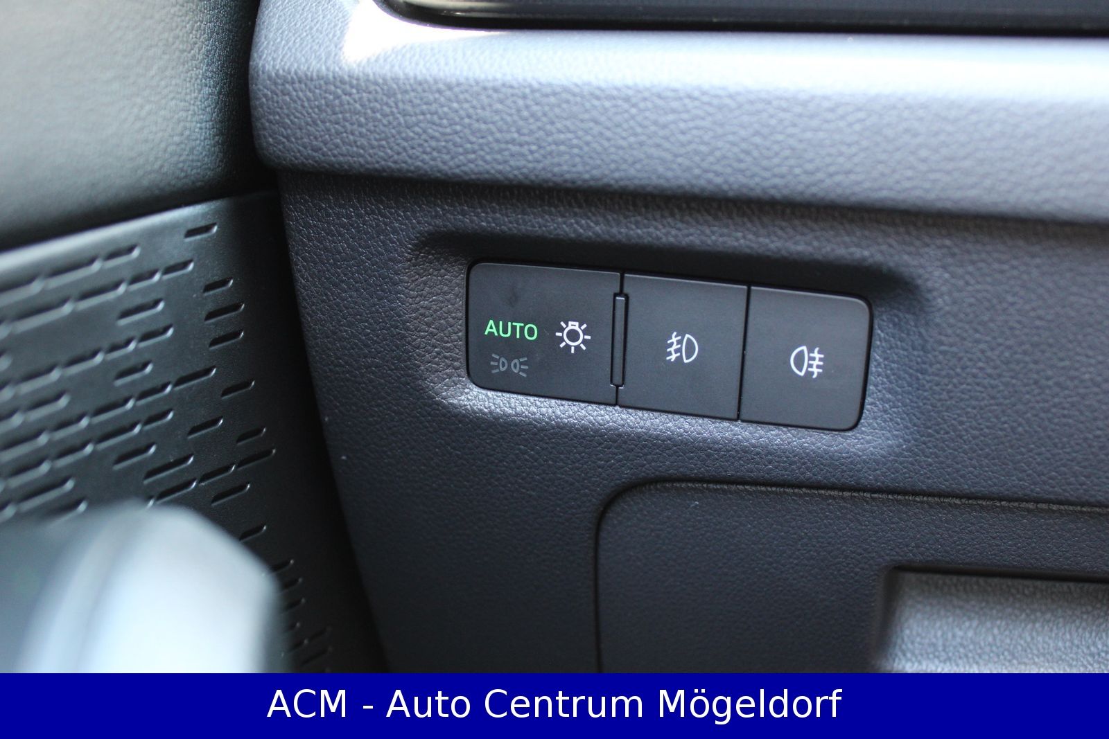 Skoda Octavia 2.0TDI Sportline - Samsaru's Car Outlet