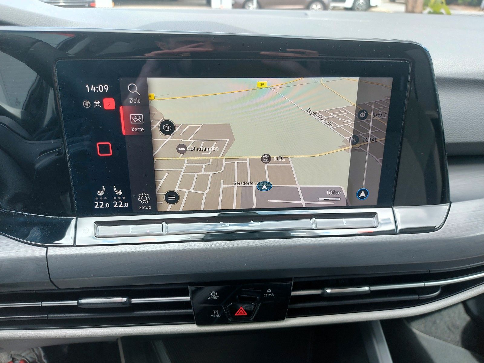 Volkswagen Golf VIII Variant 2.0 TDI Style - Samsaru's Car Outlet