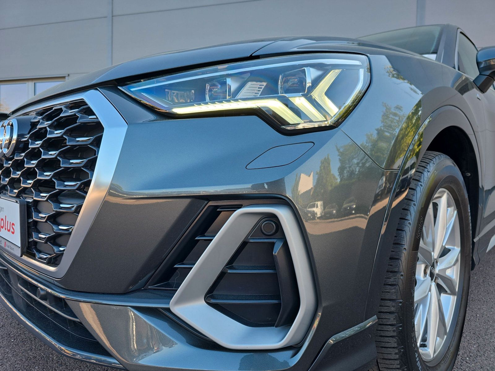 Audi Q3 Sportback 40 TFSI qu S line - Samsaru's Car Outlet