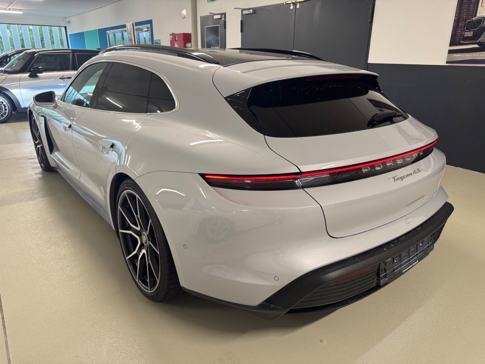 Porsche Taycan Sport Turismo 4S Pano/Bose/Unfallfrei/1Hd