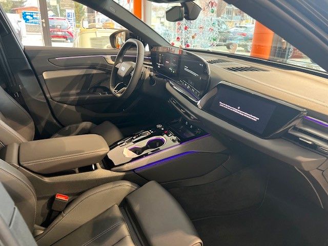Audi A6 Avant 2.0 TDI 40 *S-Line-Neues Modell*2600 KM