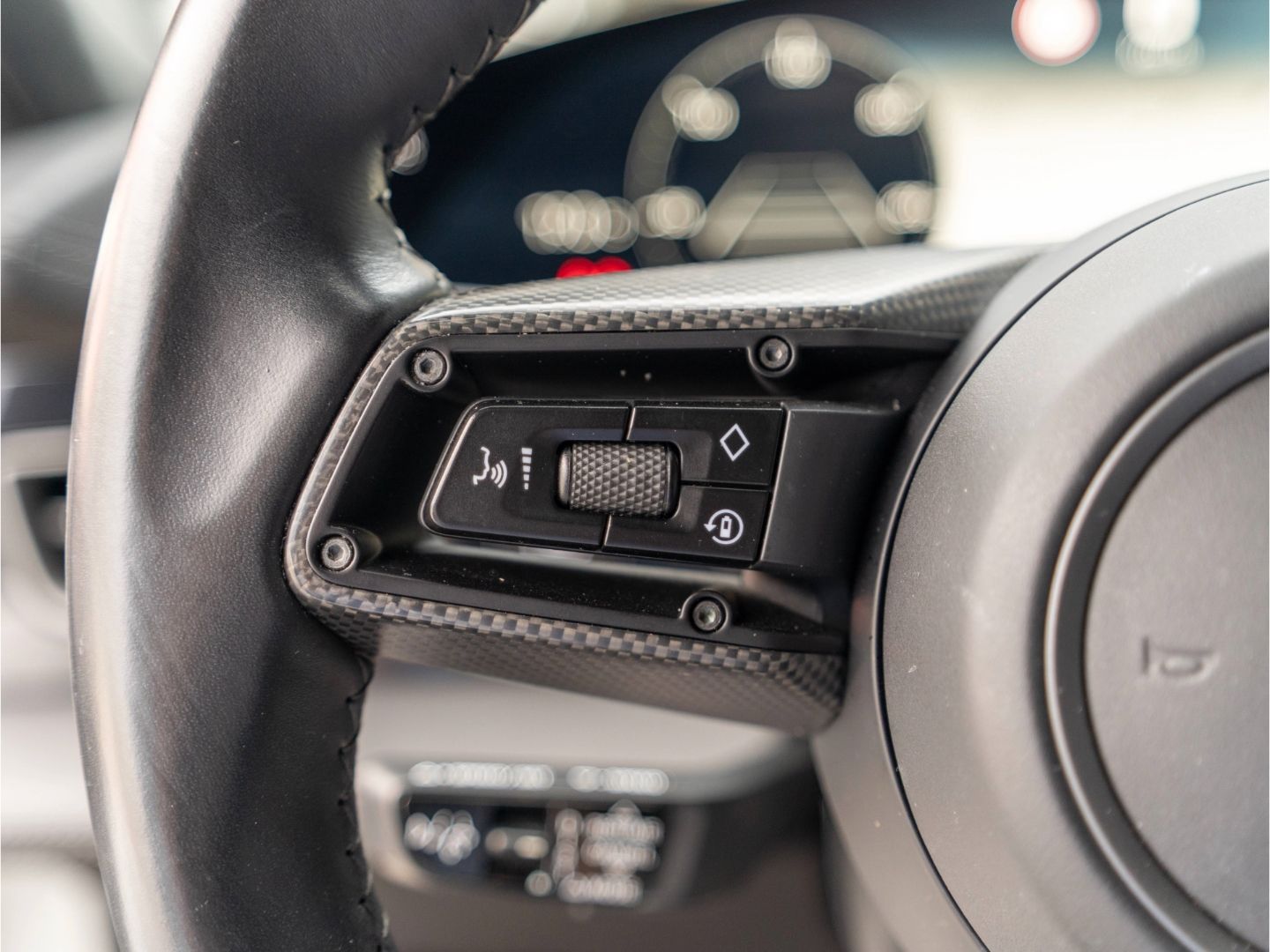Porsche Taycan Turbo S Matrix LED PDLS Carbon uvm.