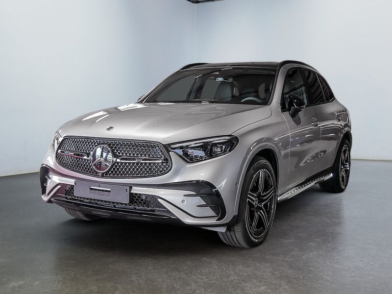 Mercedes-Benz GLC 200 d 4M AMG NIGHT MEMO 360 AHK DISTR KAMERA