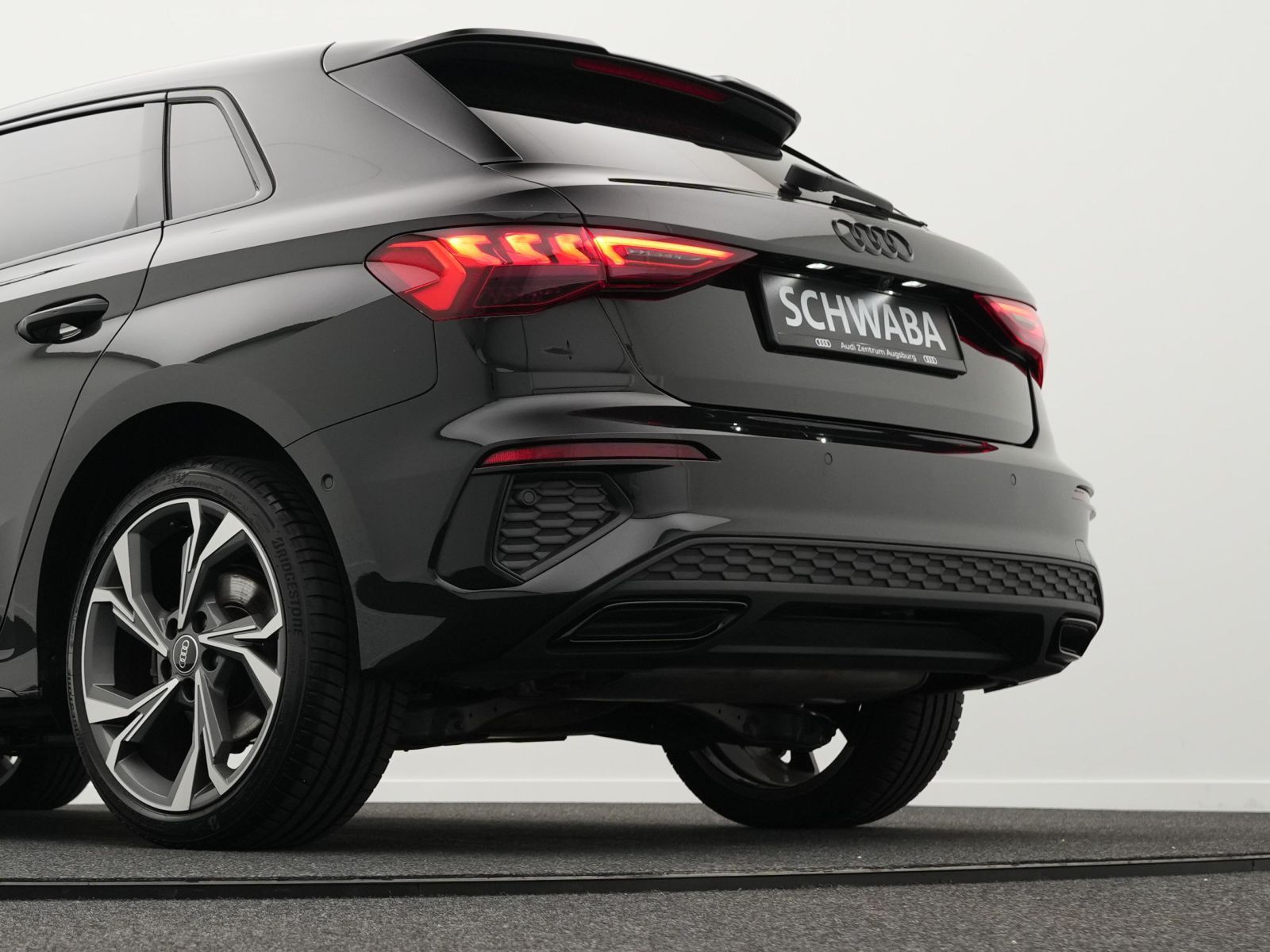 Audi A3 Sportback 2x S line 40 TFSIe *ACC*AHK*LED*18*