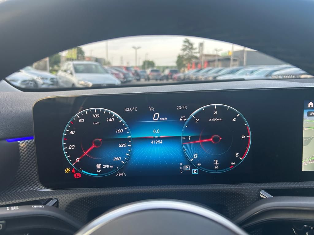 Mercedes-Benz A 180 d - Samsaru's Car Outlet