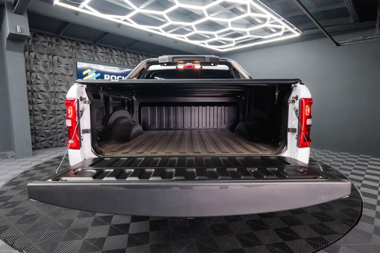 Dodge RAM 3.6 V6 MY 25 Offroad Night-Paket ACC LED 19%