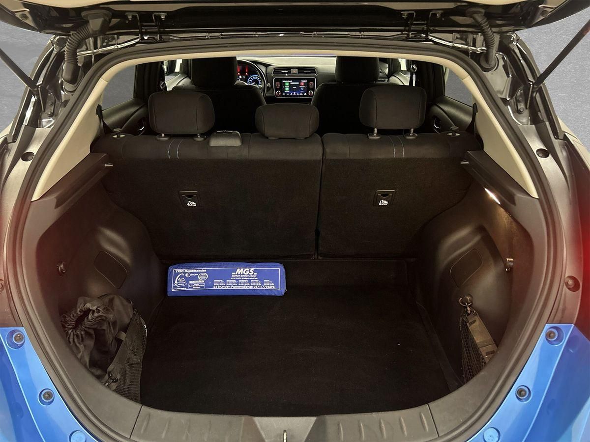 Nissan Leaf N-Connecta - Samsaru's Car Outlet