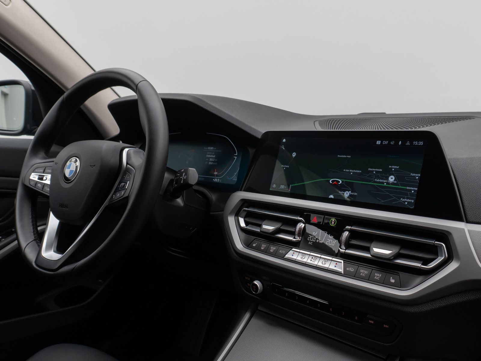 BMW 320d Sport - Samsaru's Car Outlet