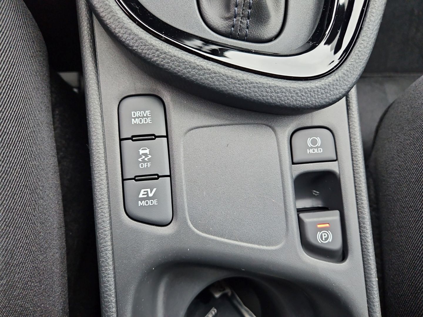 Toyota Yaris Cross Hybrid FWD Teamplayer 1.5 VVT-iE, Ka