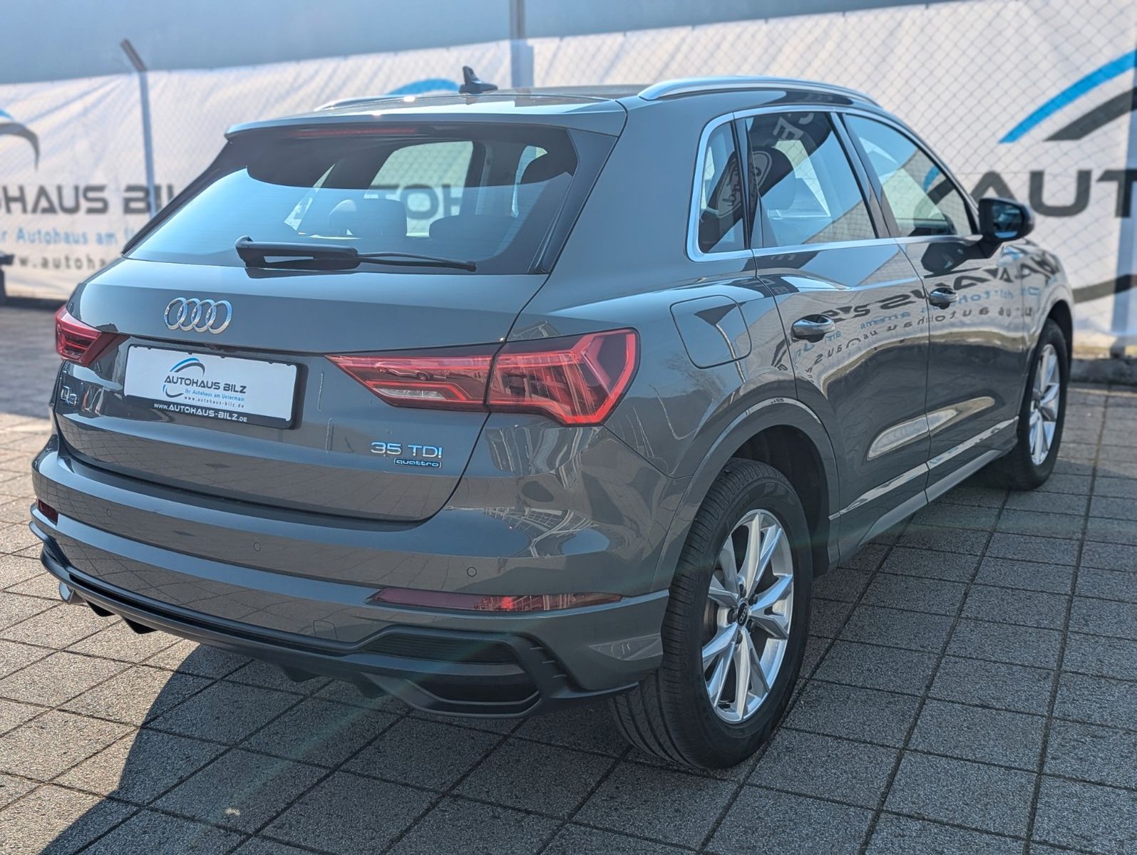 Audi Q3 35 TDI quattro S line - Samsaru's Car Outlet