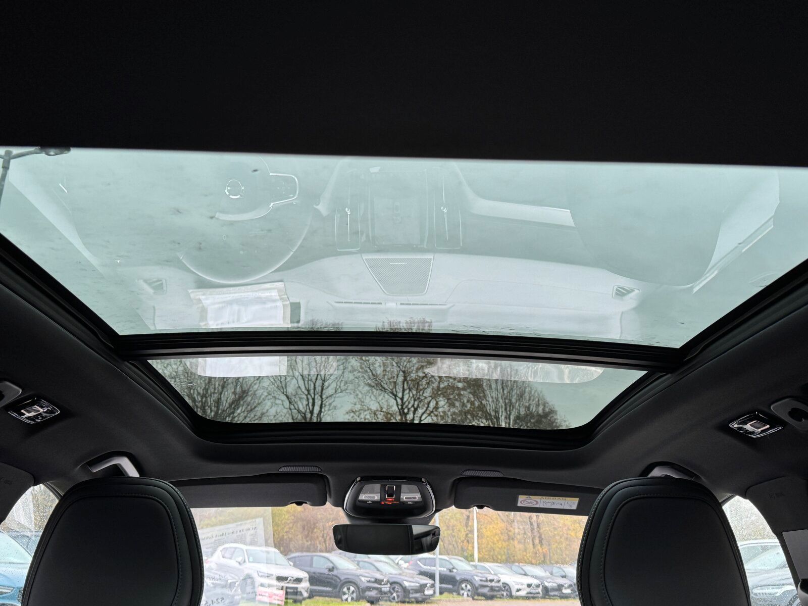 Volvo XC60 T6 Ultra Black Edition PANO AHK