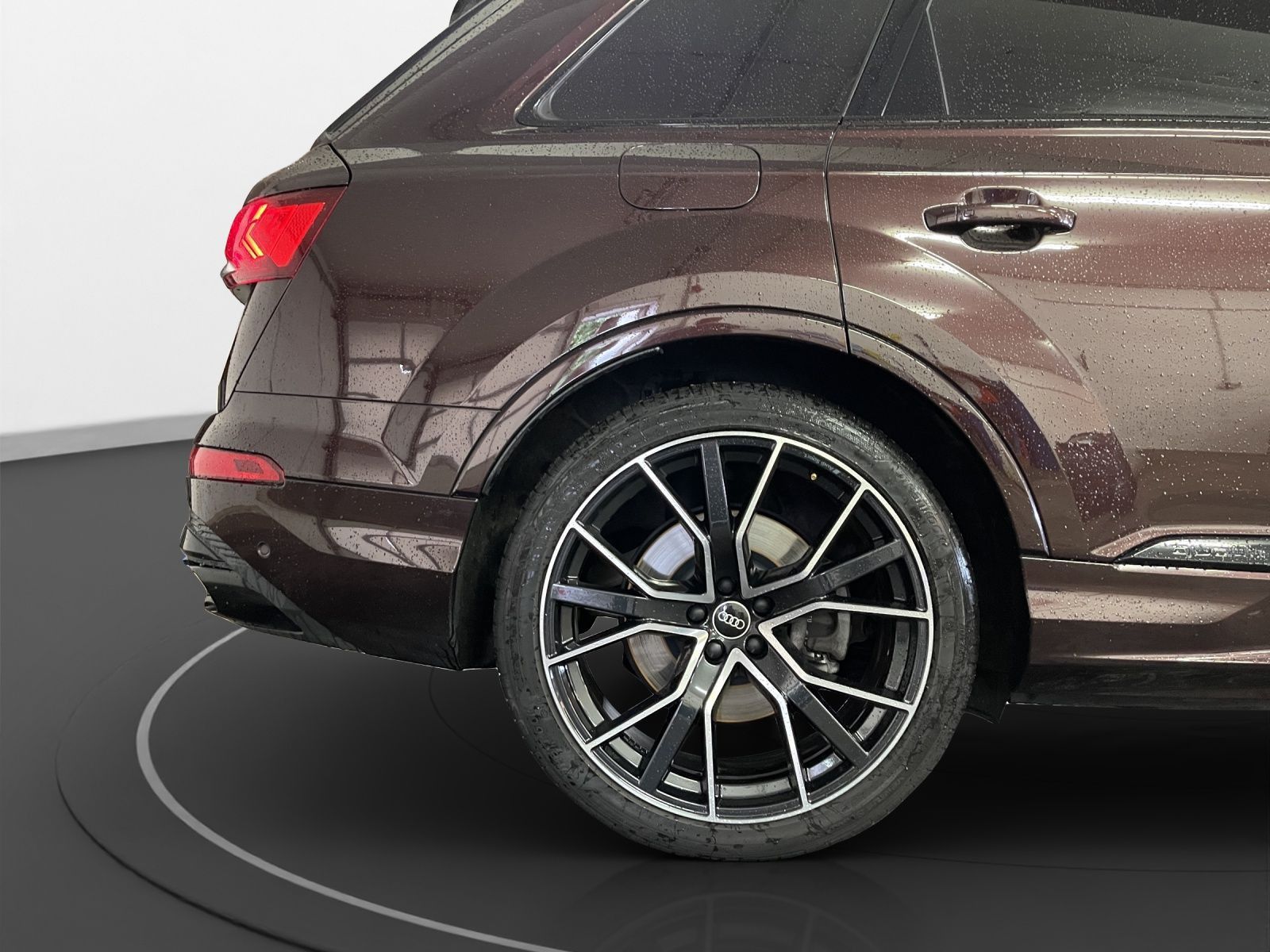 Audi Q7 50 TDI qu. S line 7-Sitzer AHK Pano LM 22" B&
