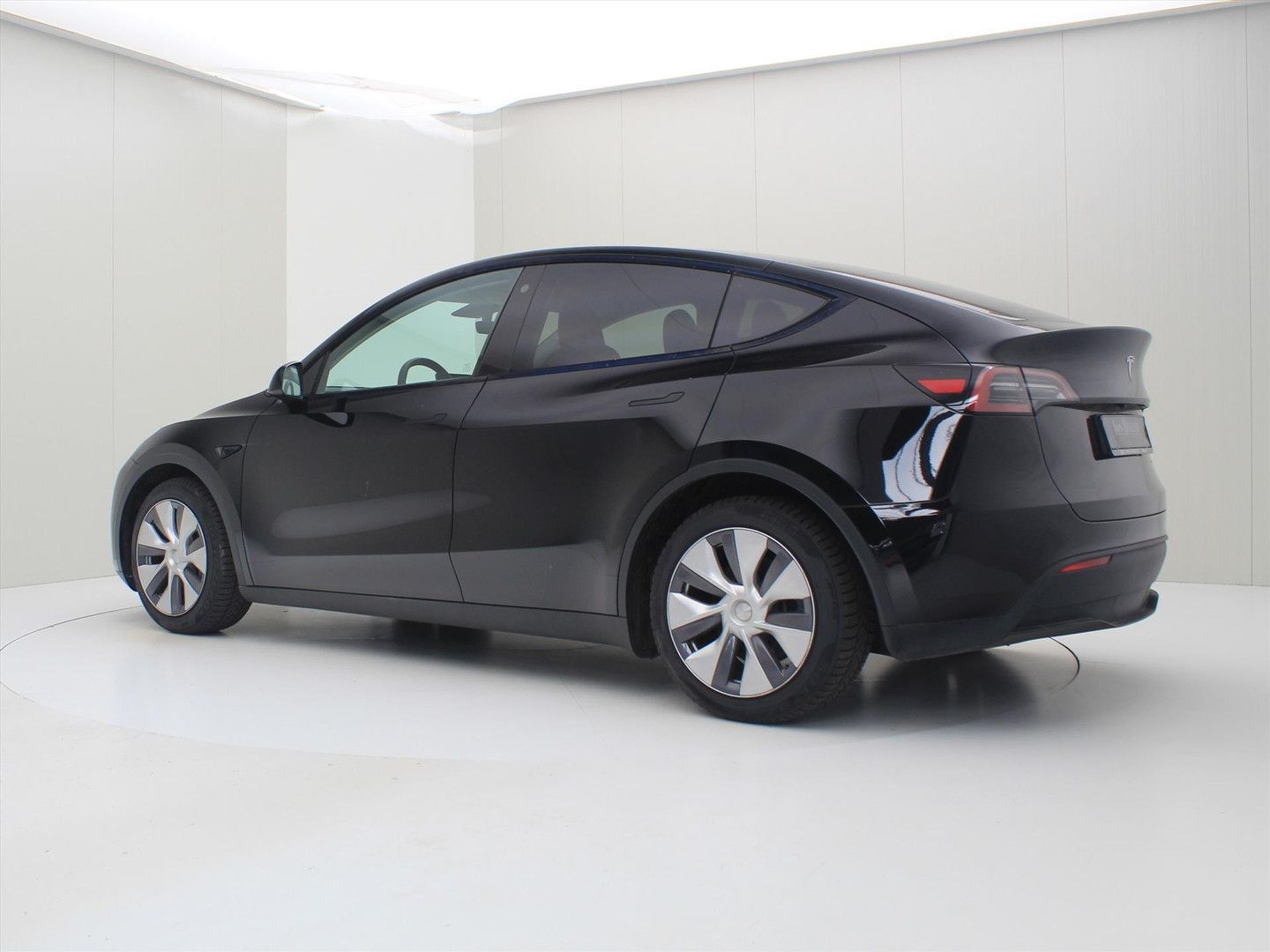 Tesla Model Y Long Range AWD 351pk [ AMD RYZEN+AUTOPIL