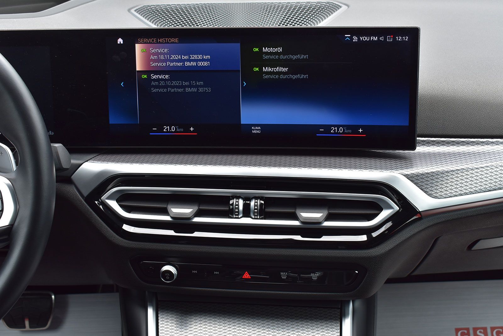 BMW 320 i xDrive M Sport - Samsaru's Car Outlet