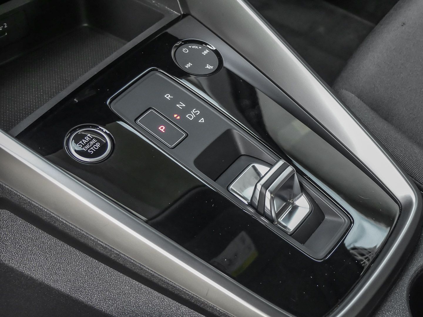 Audi A3 Sportback S line 40 TFSI e S tronic - Samsaru's Car Outlet