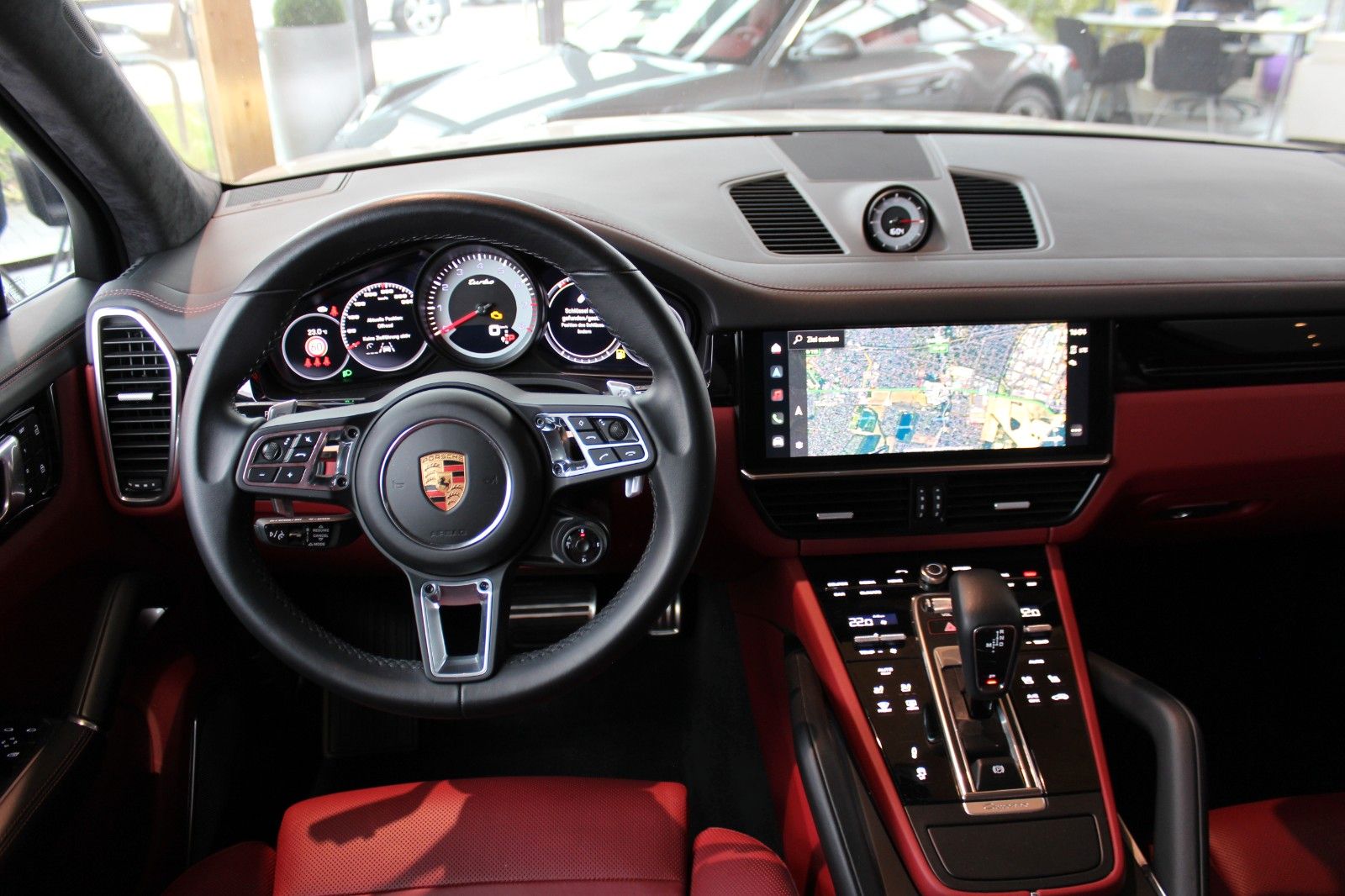 Porsche Cayenne Turbo Sport Design Kreide Approved 201T€
