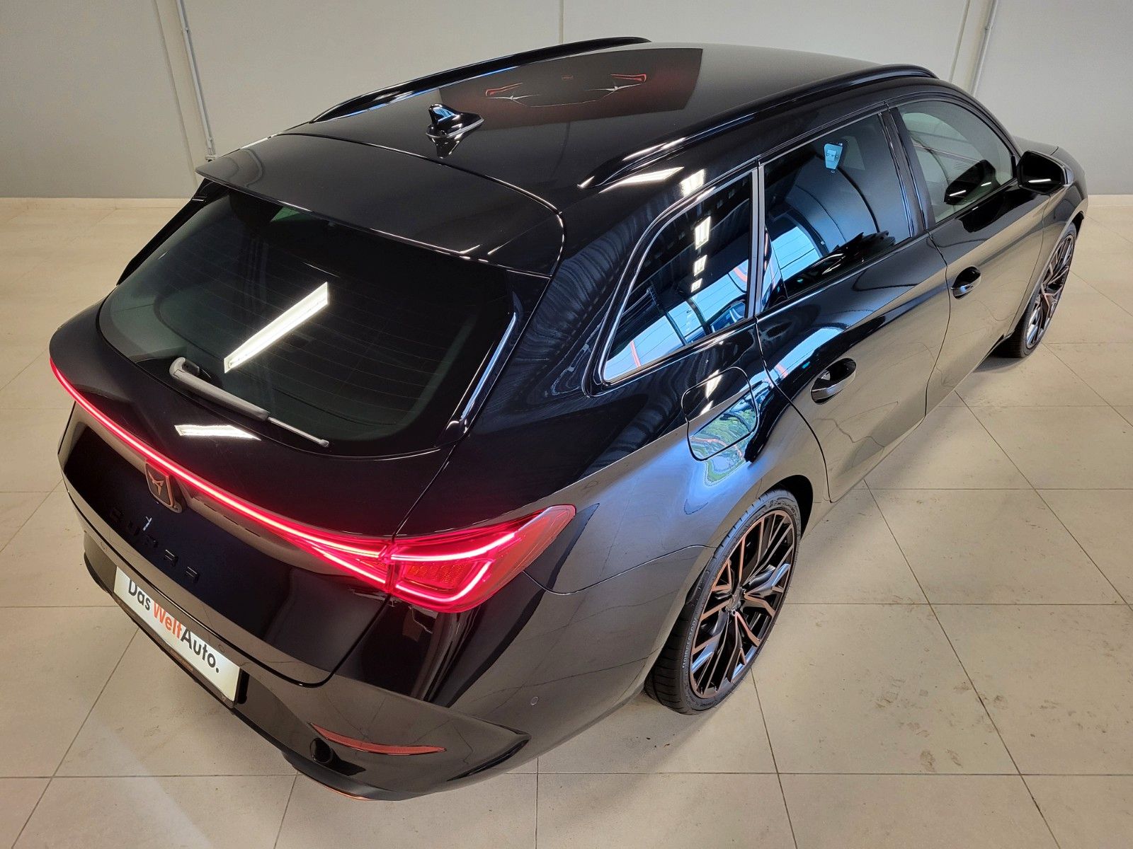 Cupra Leon Sportst. VZ 1.4 e-Hybrid DSG - Samsaru's Car Outlet
