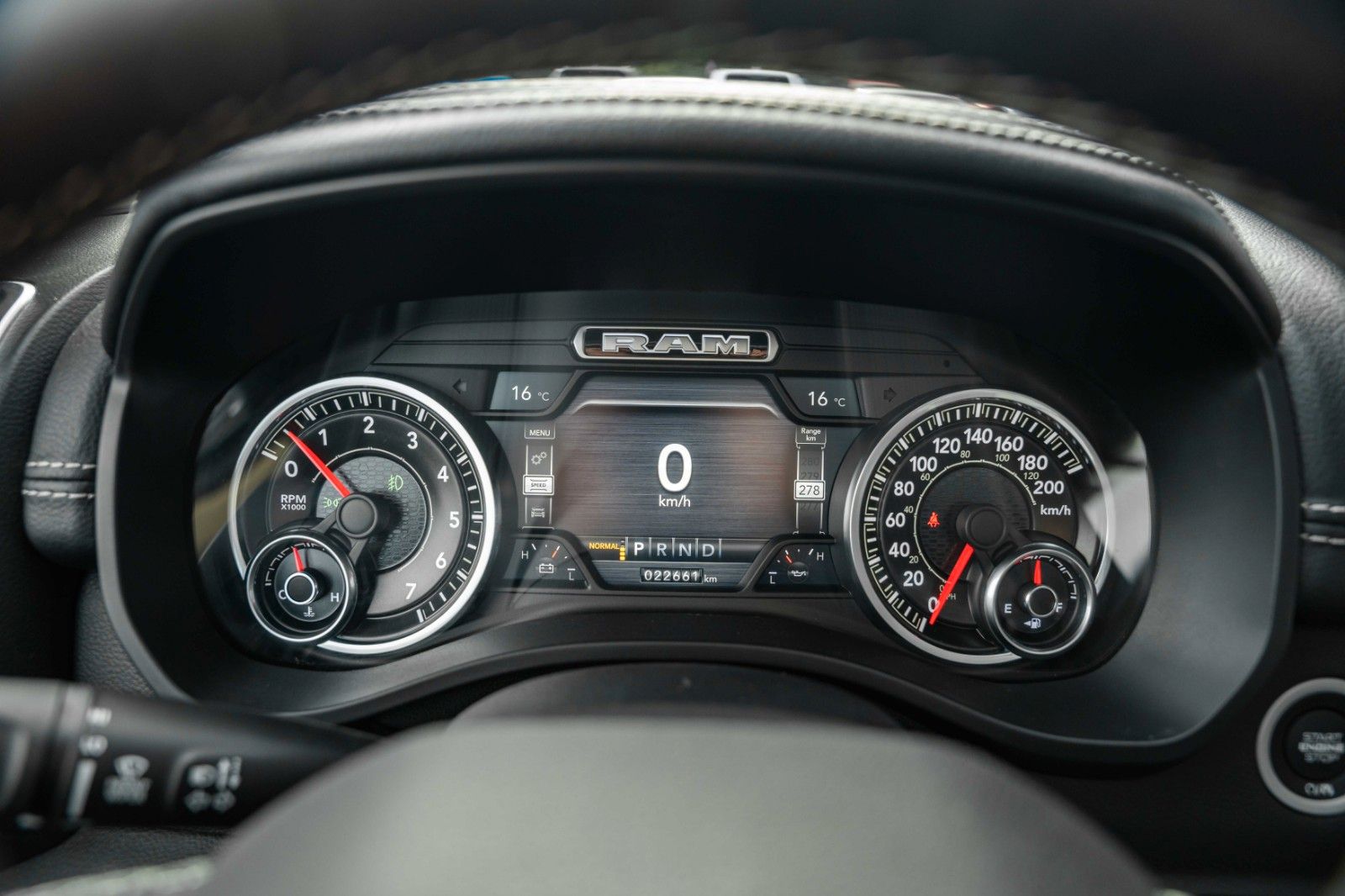 Dodge RAM 5,7 Hemi LARAMIE LPG BRC GAS PANO/LED/AHK/
