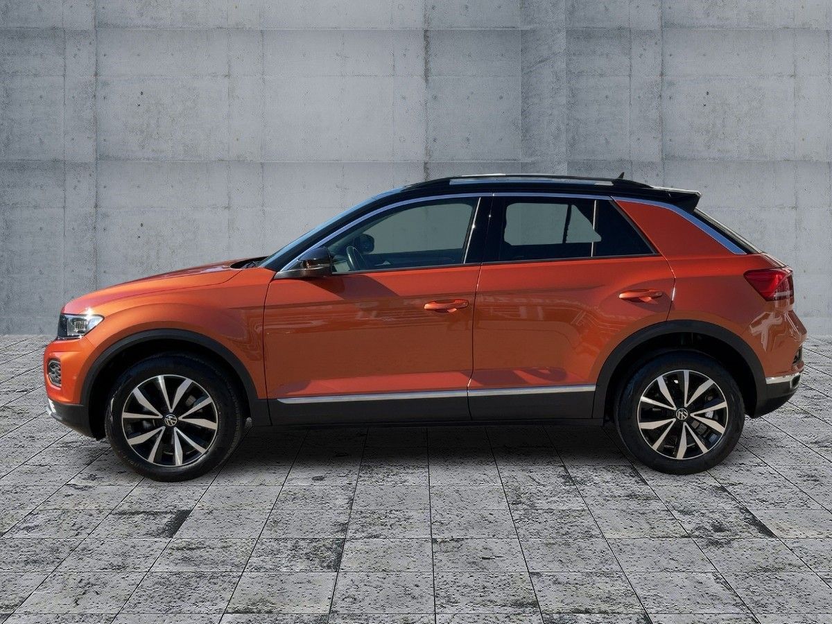 Volkswagen T-Roc 1.0 TSI STYLE - Samsaru's Car Outlet