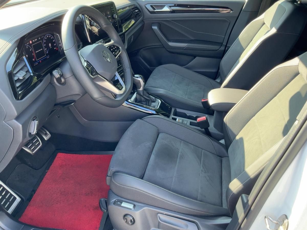 Volkswagen T-Roc 1.5 TSI R-Line - Samsaru's Car Outlet
