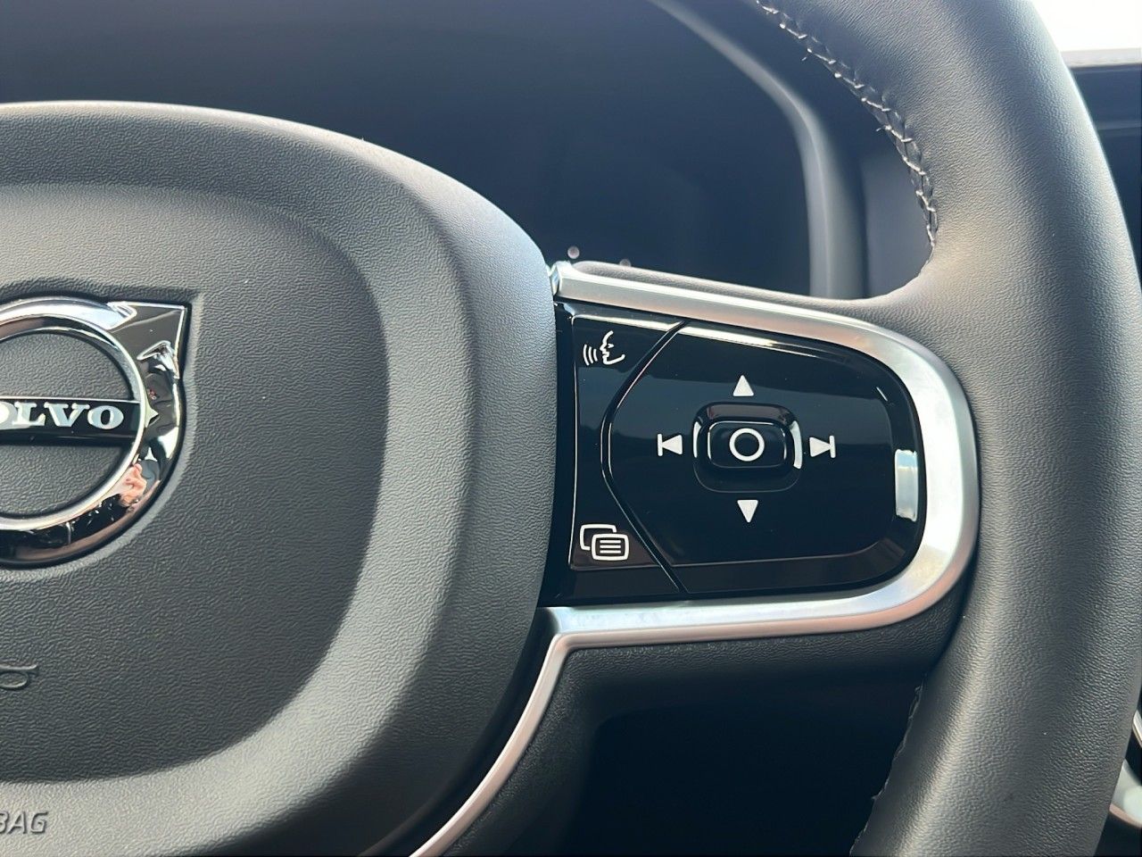 Volvo S90 T8 Ultimate Dark Plug-In Hybrid/Four-C/360K