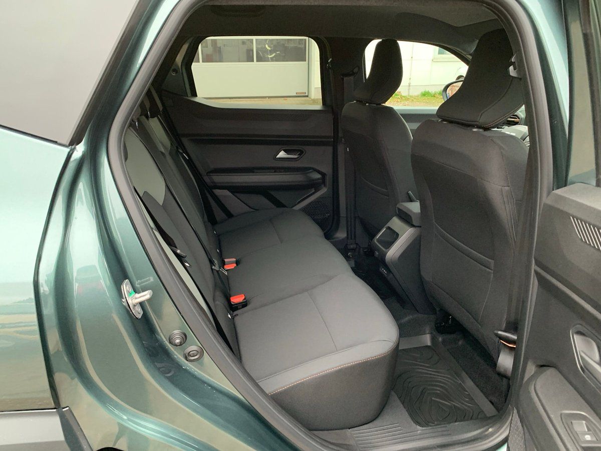 Dacia Duster EXTREME TCe 130 4x4 - Samsaru's Car Outlet