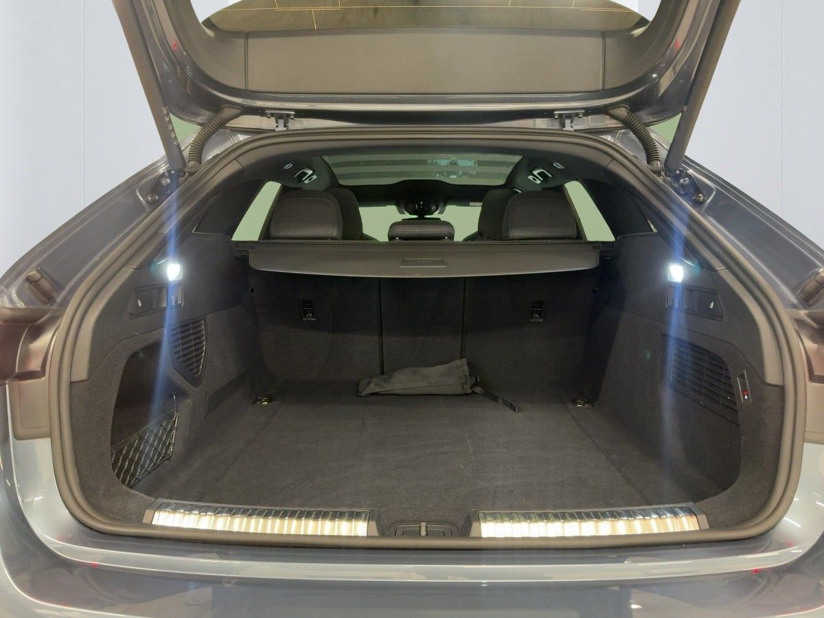 Audi A5 Avant TFSI qu. S tronic 2xS LINE/PANO/AHK