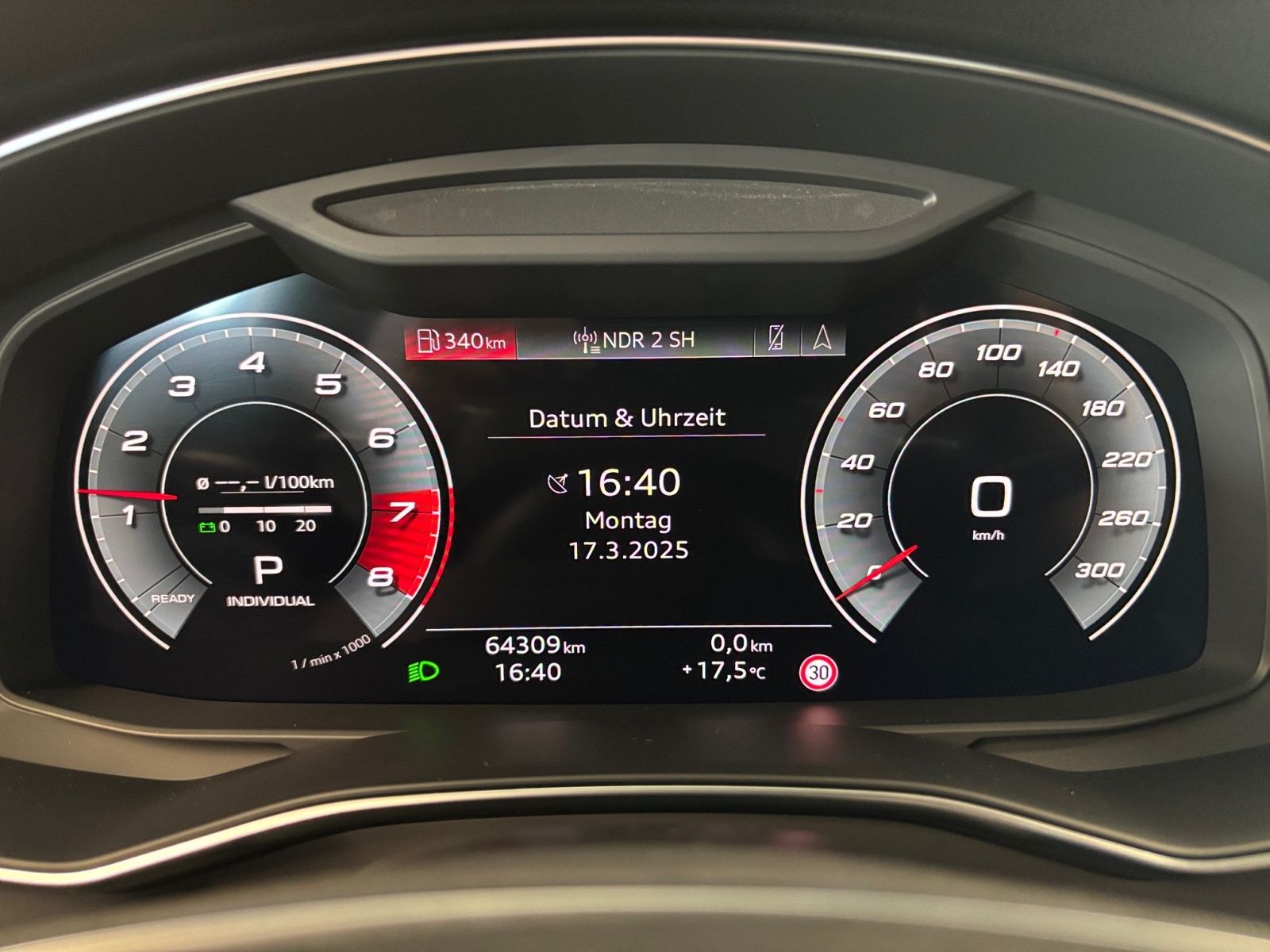 Audi A6 Avant 45 TFSI S line S tronic - Samsaru's Car Outlet