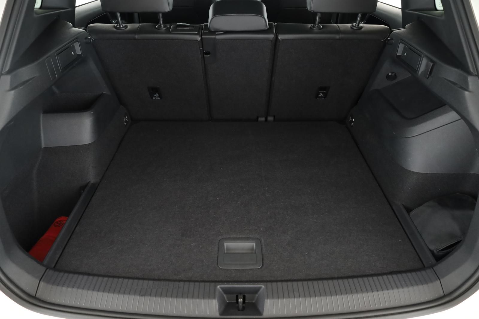 Volkswagen Tiguan 2.0 TDI 4M DSG R-Line Leder Pano Navi 360