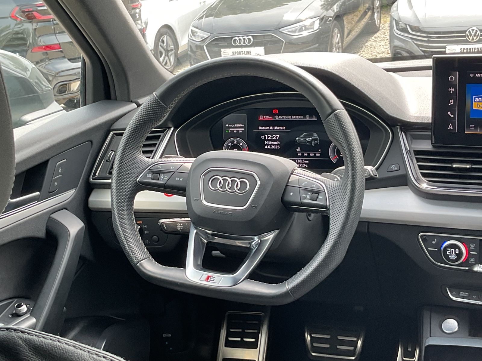 Audi Q5 40 TDI quattro S line - Samsaru's Car Outlet