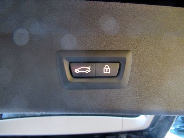 BMW X1 xDrive 20d Aut Advantage - Samsaru's Car Outlet