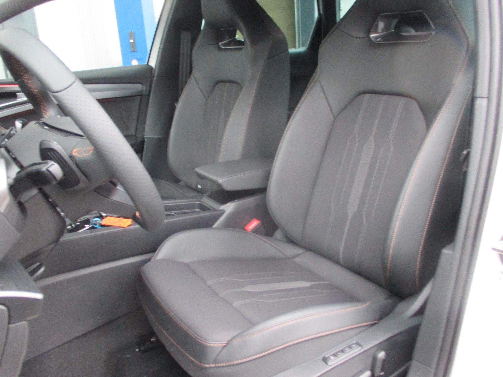 Cupra Leon 2.0 TDI DSG Sportstoure - Samsaru's Car Outlet