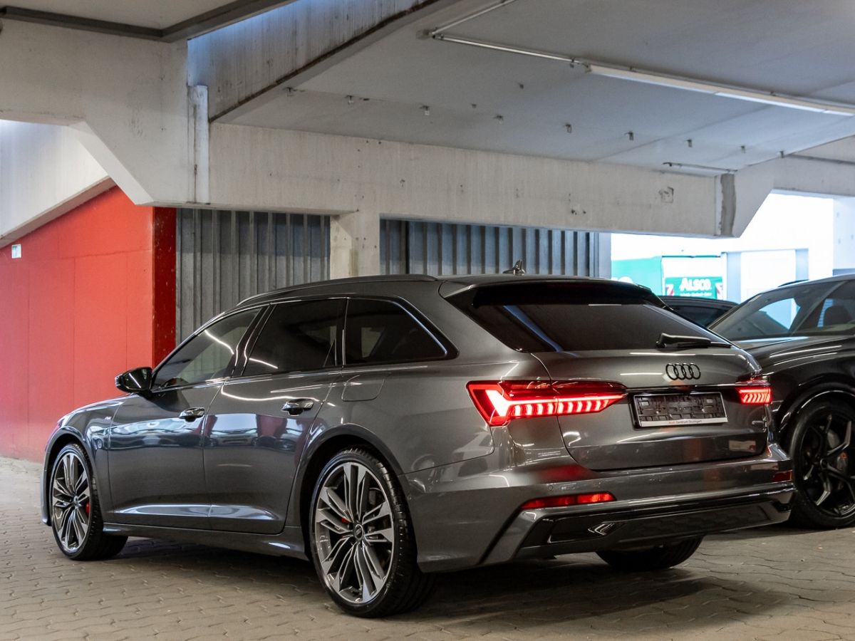 Audi A6 Avant 55 TFSI e quattro S line - Samsaru's Car Outlet