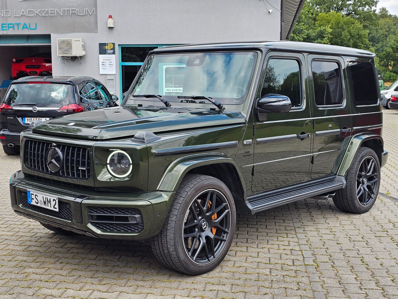 Mercedes-Benz G 63 AMG - Samsaru's Car Outlet
