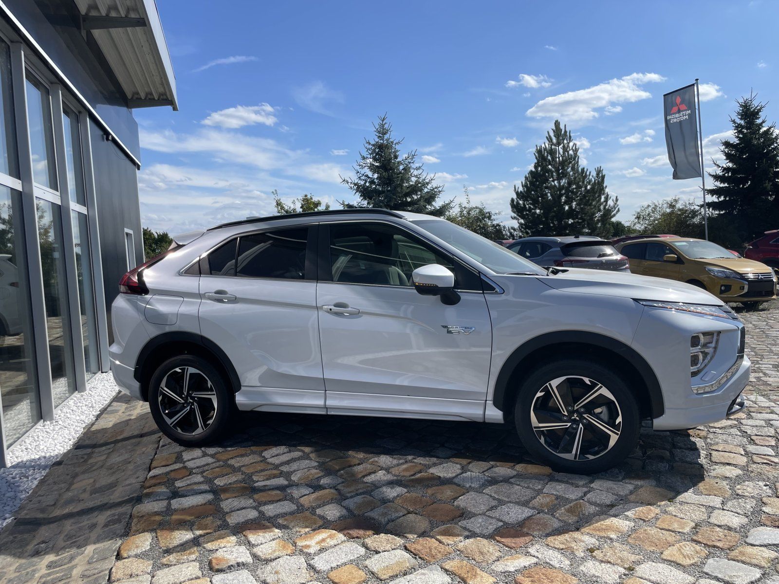 Mitsubishi Eclipse Cross 2.4 MIVEC SELECT  2.4 MIVEC PHEV E