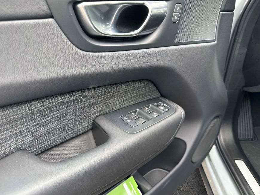 Volvo XC60 B5 B AWD Core